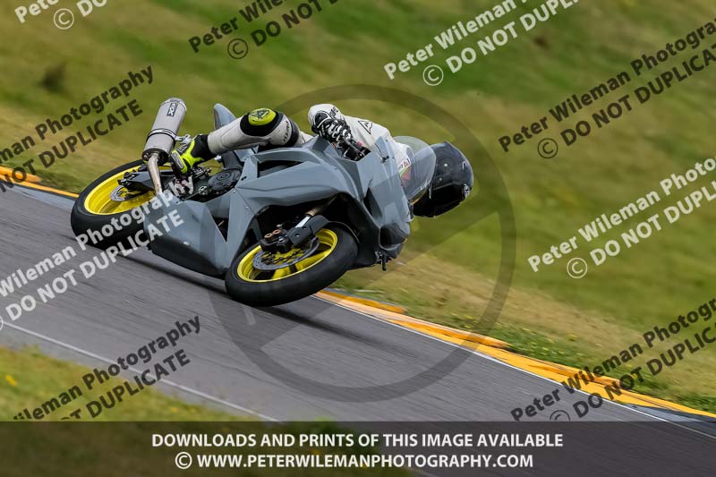 PJM Photography;anglesey no limits trackday;anglesey photographs;anglesey trackday photographs;enduro digital images;event digital images;eventdigitalimages;no limits trackdays;peter wileman photography;racing digital images;trac mon;trackday digital images;trackday photos;ty croes